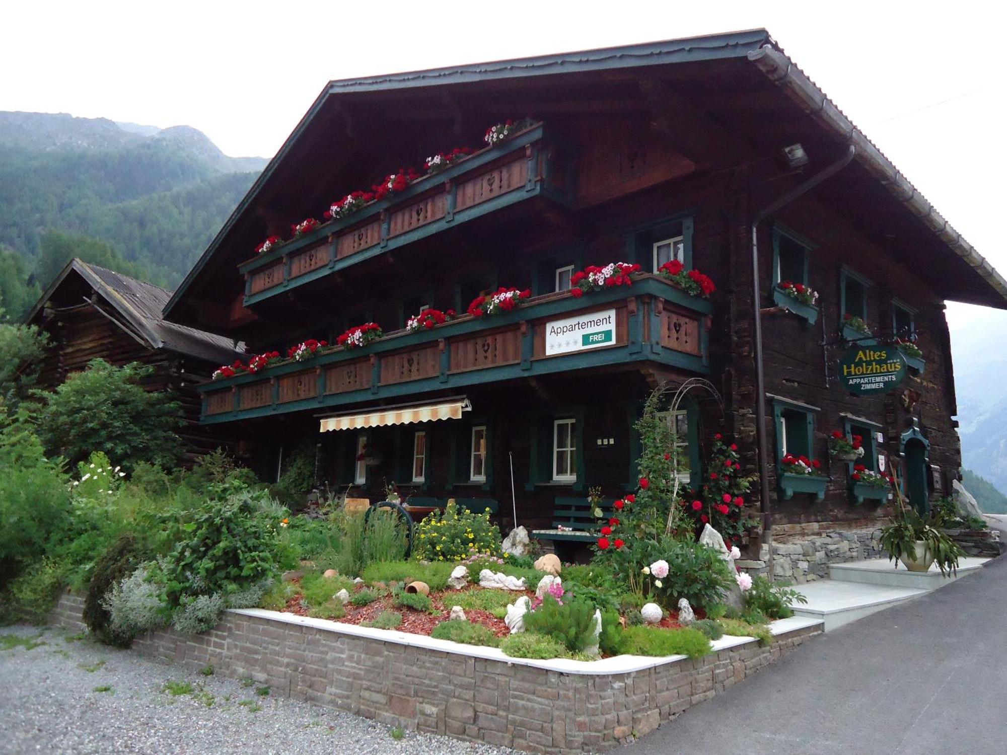 Altes Holzhaus Leilighet Sölden Eksteriør bilde