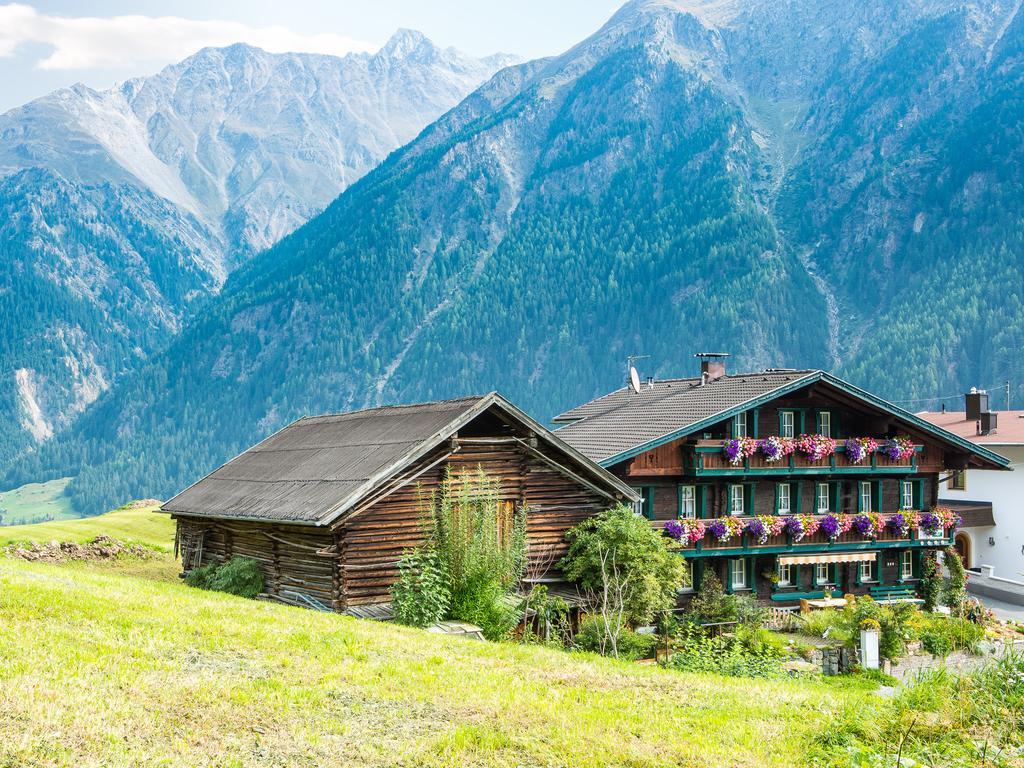 Altes Holzhaus Leilighet Sölden Eksteriør bilde